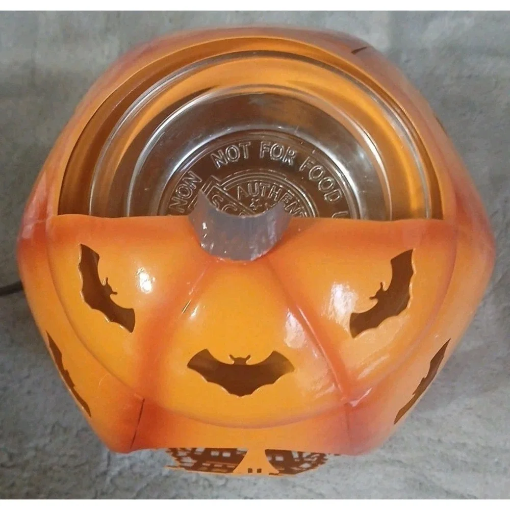 Scentsy‎ Pumpkin Warmer Carved Metal Haunted House Bats Halloween Paranormal